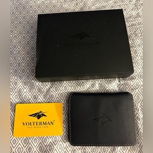 Volterman bifold wallet .